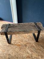 Oudeiken Houten Bijzettafel Frank Pouwer, Huis en Inrichting, Ophalen of Verzenden, Gebruikt, Hout