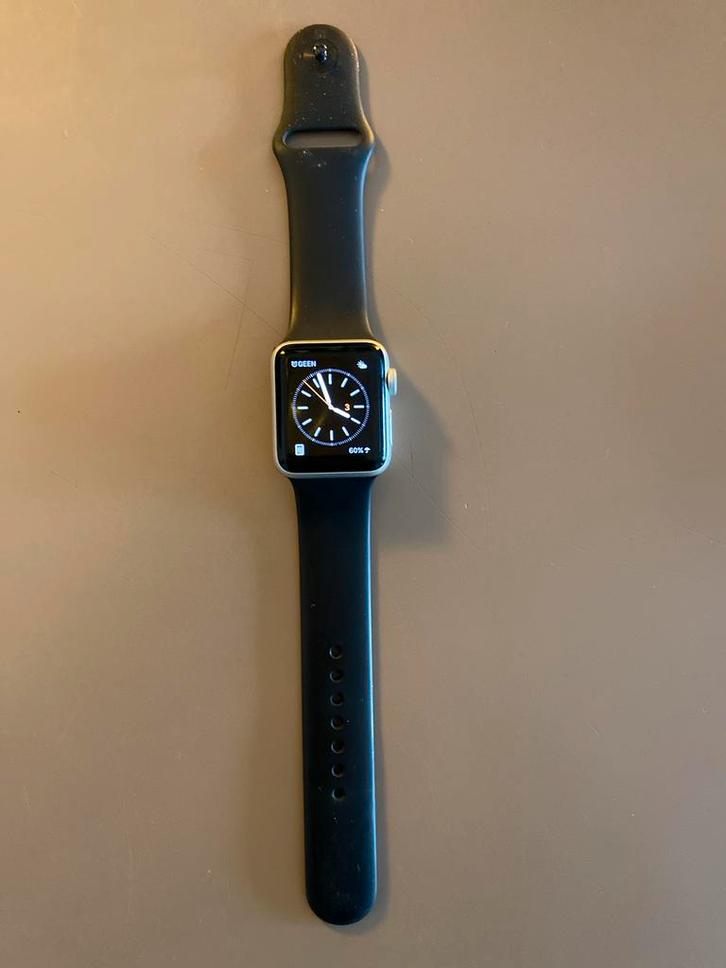 Apple Watch - Perfecte Smartwatch!, Sieraden, Tassen en Uiterlijk, Smartwatches, Gebruikt, iOS, Zilver, Afstand, Waterdicht, Ophalen of Verzenden