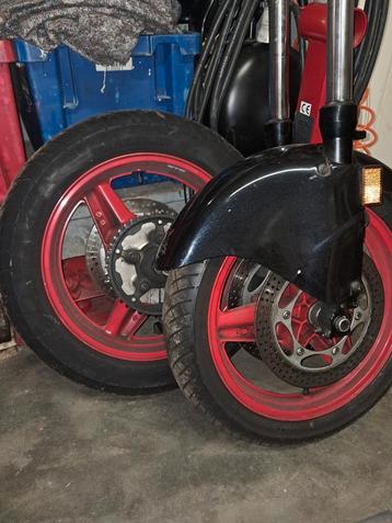 Voorvork & achterbrug inclusief wielen CPL SC21 CBR1000F beschikbaar voor biedingen