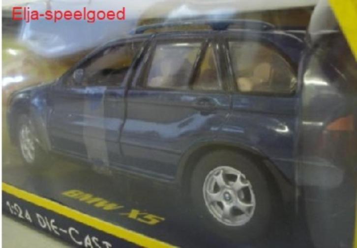 Schaalauto BMW X5 1:24 Modelauto in een doos verpakt nieuw, Hobby en Vrije tijd, Modelauto's | 1:24, Nieuw, Auto, Overige merken