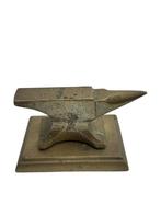 Juweliers aanbeeldje aanbeeld, Ophalen