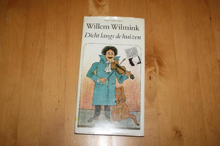 Dicht langs de huizen, Willem Wilmink, Boeken, Kinderboeken | Jeugd | 10 tot 12 jaar, Gelezen, Fictie, Ophalen of Verzenden