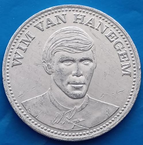 Penning Wim van Hanegem Feyenoord - Shell 1970, Postzegels en Munten, Penningen en Medailles, Overige materialen, Nederland, Verzenden