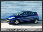 Ford Fiesta 1.0 Airco Parkeersensoren Navi Lederen hoezen, Voorwielaandrijving, Stof, Gebruikt, 525 kg