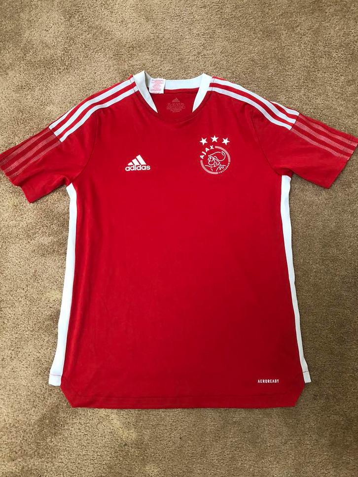Rood Adidas Ajax trainingshirt maat 176 korte mouwen., Kinderen en Baby's, Kinderkleding | Maat 176, Gebruikt, Jongen of Meisje