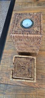 Rotan onderzetters en kaarsenhouder, Ophalen of Verzenden, Zo goed als nieuw, Glas of Kopje