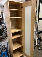 Gratis kastje met legplanken, Ophalen