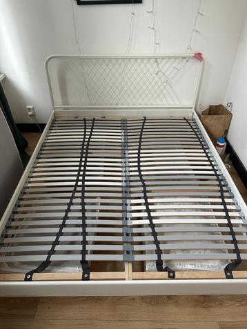 Bedframe 160x200 + Lattenbodem - Snel Ophalen! beschikbaar voor biedingen