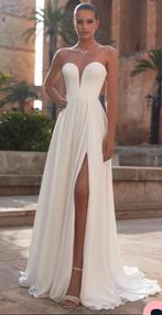 Nieuwe Bianco Evento trouwjurk strapless split modern, Ophalen of Verzenden, Nieuw, Trouwjurk