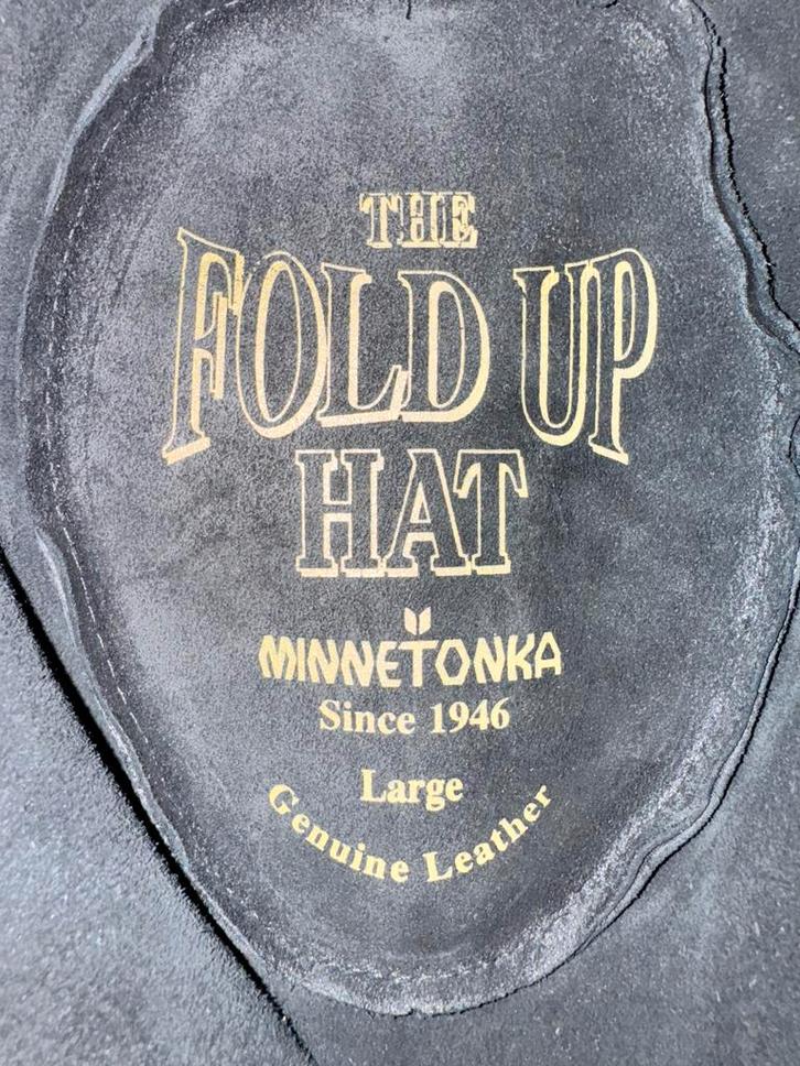 Minnetonka Fold Up Hoed - Australische Stijl, Kleding | Dames, Hoeden en Petten, Zo goed als nieuw, Hoed, Ophalen of Verzenden