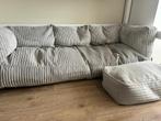Lounge pug 3-zitsbank met pijpassend voetenbank/poef, Ophalen, Zo goed als nieuw, 75 tot 100 cm