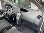 Toyota Yaris 1.3 VVTi 5Drs Automaat Airco NW APK NAP, Auto's, Gebruikt, 750 kg, 4 cilinders, Origineel Nederlands