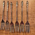 6 Apostelverzilverd vorkjes en 3 Apostel lepeltjes, Antiek en Kunst, Antiek | Bestek, Ophalen of Verzenden