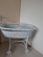 Rotan wieg vintage, Kinderen en Baby's, Babywiegjes en Ledikanten, Ophalen, Zo goed als nieuw, Wieg