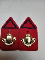 kraagpatje 9, Verzamelen, Militaria | Algemeen, Ophalen of Verzenden, Landmacht, Nederland, Embleem of Badge
