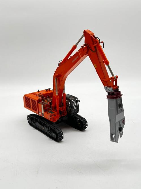 WSI HITACHI ZAXIS 370 + schroot knipper, Hobby en Vrije tijd, Modelauto's | 1:50, Zo goed als nieuw, Hijskraan, Tractor of Landbouw
