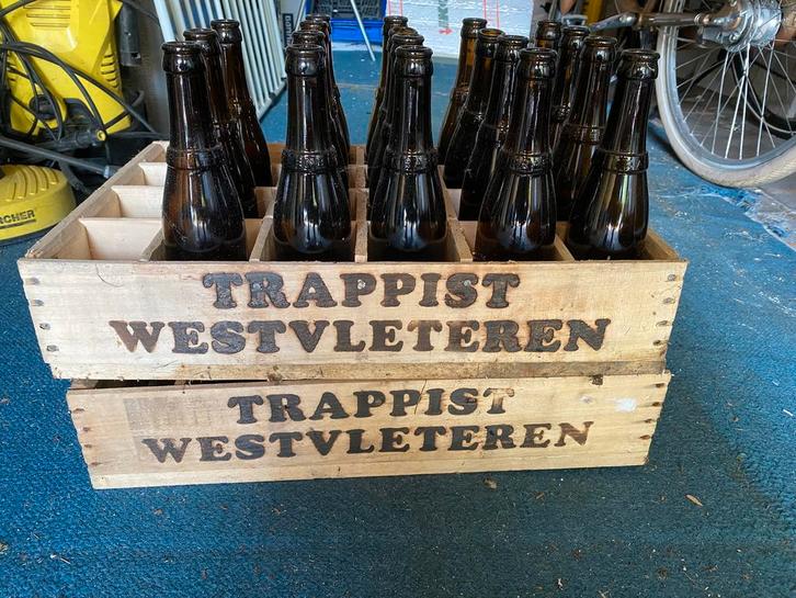 Westvleteren 12 (6x) + twee kratjes, Verzamelen, Biermerken, Zo goed als nieuw, Flesje(s), Overige merken, Ophalen of Verzenden