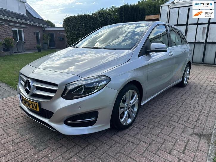 Mercedes-Benz B-klasse 200 Prestige Trekhaak LED, Auto's, Mercedes-Benz, Bedrijf, Te koop, B-Klasse, ABS, Airbags, Airconditioning
