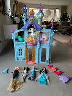 Disney Princess kasteel met Barbies, Kinderen en Baby's, Speelgoed | Poppen, Ophalen, Gebruikt, Barbie