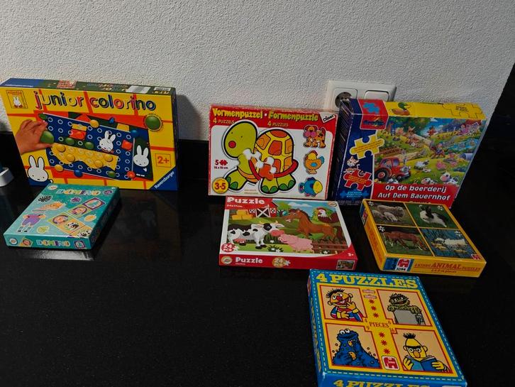 Diverse kinder puzzles, Colorino en domino, Kinderen en Baby's, Speelgoed | Kinderpuzzels, Gebruikt, 2 tot 4 jaar, 10 tot 50 stukjes