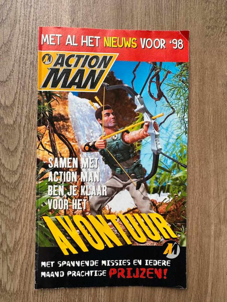 Originele Action Man folder uit 1998 – vol avontuur!, Kinderen en Baby's, Speelgoed | Actiefiguren, Zo goed als nieuw, Ophalen of Verzenden
