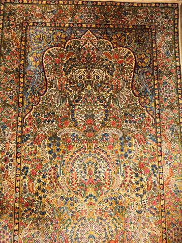 Handgeknoopte Perzische Kerman millefleurs 255×145cm beschikbaar voor biedingen