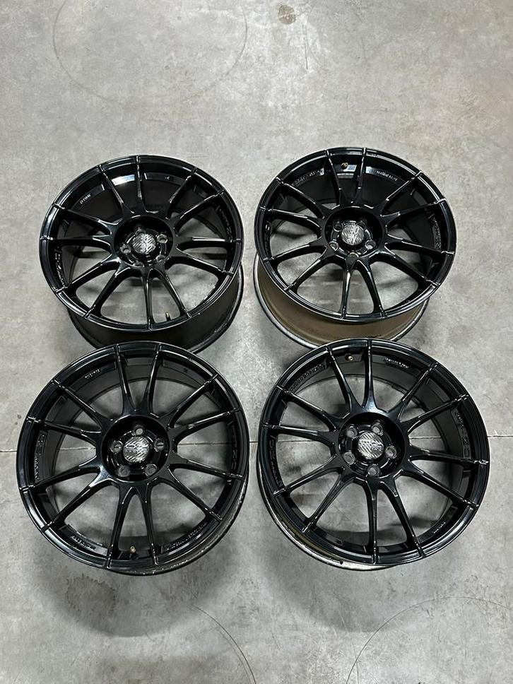 18” INCH ORIGINELE OZ ULTRALEGGERA 5X100 OPKNAPPERS! ZWART, Auto diversen, Wieldoppen, Zo goed als nieuw, Ophalen