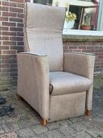 FITFORM Sta op stoel | seniorenstoel beige, Huis en Inrichting, Stoelen, Ophalen, Gebruikt, Eén