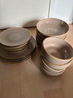 Bordenset Action - 19 delig, Ophalen, Zo goed als nieuw, Overige stijlen, Aardewerk