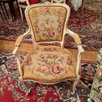 Gobelin stoel, Ophalen