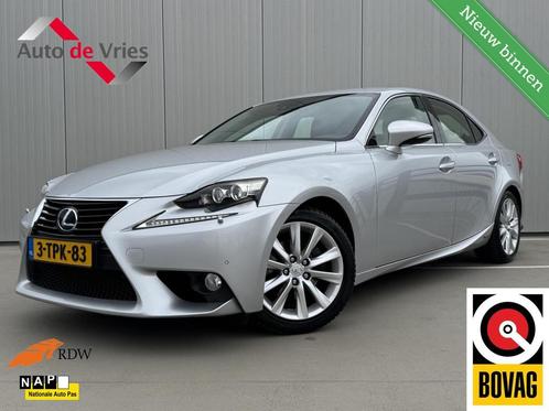 Lexus IS 300h First Edition|LED|NL-Auto|Navi, Auto's, Lexus, Bedrijf, Te koop, IS, ABS, Achteruitrijcamera, Airbags, Airconditioning