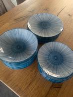 Blauw servies, Huis en Inrichting, Keuken | Servies, Ophalen, Zo goed als nieuw, Bord(en), Overige stijlen