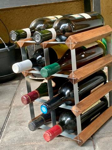 “Oude” wijnen voor de verzamelaar! Inclusief wijnrek beschikbaar voor biedingen