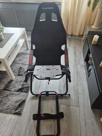 Playseat Challenge racestoel beschikbaar voor biedingen