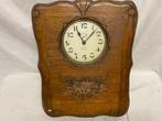 Elektrische Clairetta klok in bijzondere kast, Antiek en Kunst, Antiek | Klokken, Ophalen of Verzenden