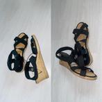 Sandalen sleehak nieuw zwart beige m39 comfortabel €10, Nieuw, Sandalen of Muiltjes, Zwart, Verzenden