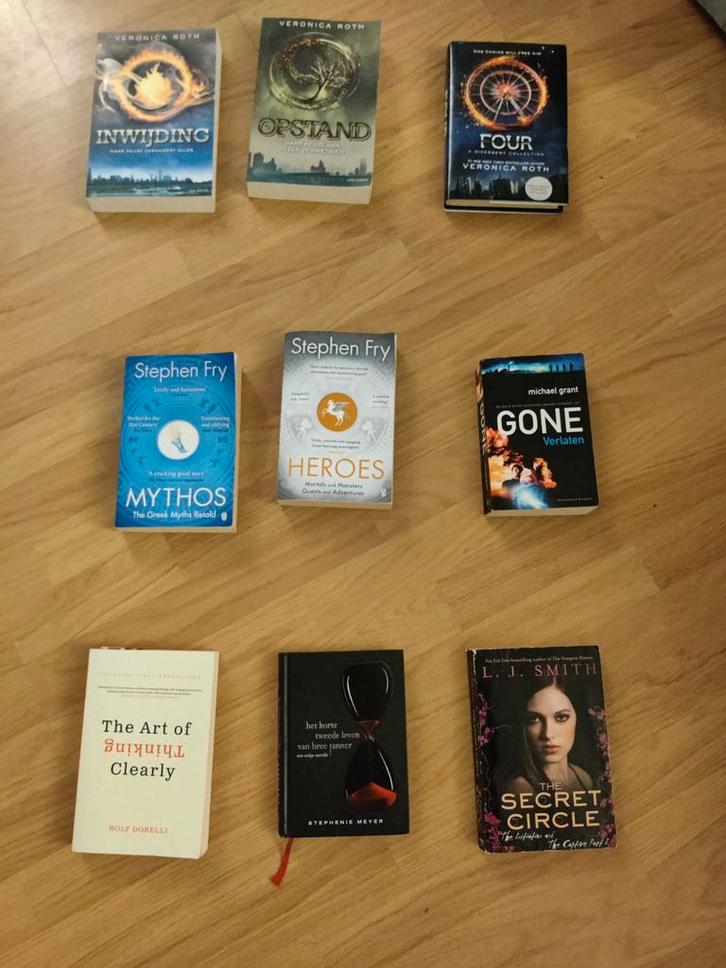 Maximaal 5 euro per boek: Inwijding, Mythos, Heroes, Gone, Boeken, Romans, Gelezen, Nederland, Ophalen of Verzenden