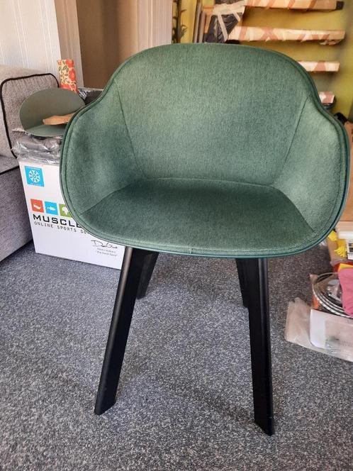 4 stoelen, Huis en Inrichting, Stoelen, Zo goed als nieuw, Vier, Kunststof, Metaal, Stof, Zwart, Ophalen
