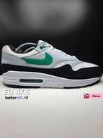 Nike Air Max 1 'White Black Stadium Green'
Maat: 47.5, Kleding | Heren, Schoenen, Nike air max, Ophalen of Verzenden, Nike, Nike