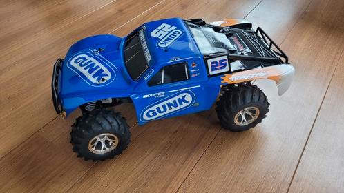 Afstandbestuurbare auto (RC) traxxas Slash Luyendyk Jr. Ed., Hobby en Vrije tijd, Modelbouw | Radiografisch | Auto's, Zo goed als nieuw