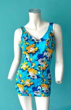 Vintage jaren 60 badpak Triumph lichtblauw maat 38, Kleding | Dames, Badmode en Zwemkleding, Badpak, Triumph, Gedragen, Verzenden