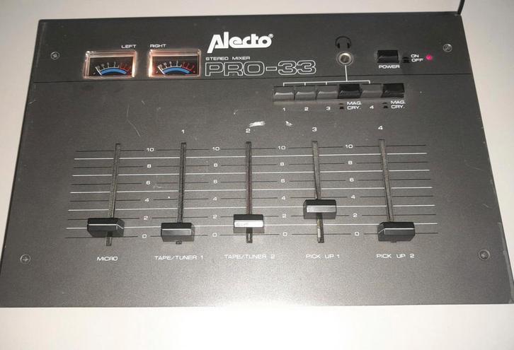Alecto pro-33 mixer, Muziek en Instrumenten, Mengpanelen, Gebruikt, Ophalen of Verzenden