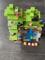 Minecraft overworld met 17 figuren, Ophalen of Verzenden, Zo goed als nieuw