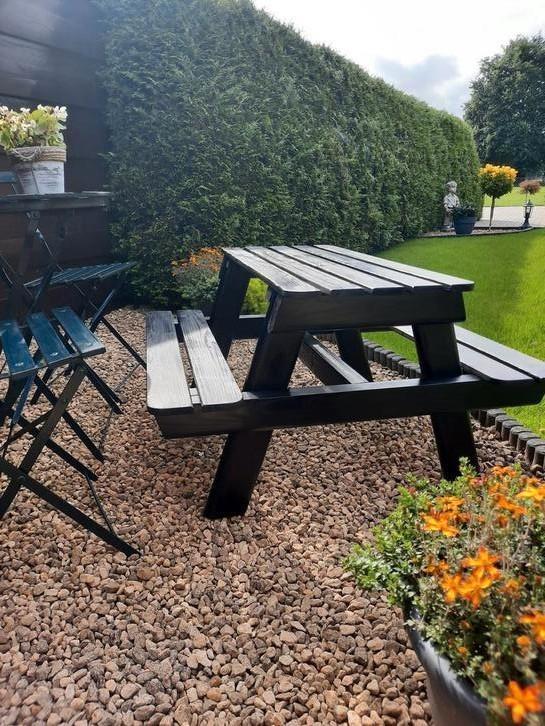 Prachtige gitzwarte picknicktafel voor de kids, Tuin en Terras, Tuinbanken, Nieuw, Hout, Ophalen