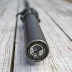 Rogue Bella Bar 15kg mét barbell collars, Sport en Fitness, Fitnessmaterialen, Ophalen, Zo goed als nieuw, Halterstangen