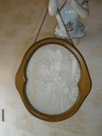 Brocante wand/raam hanger vrouw victoriaanse kledij, Huis en Inrichting, Ophalen of Verzenden, Zo goed als nieuw