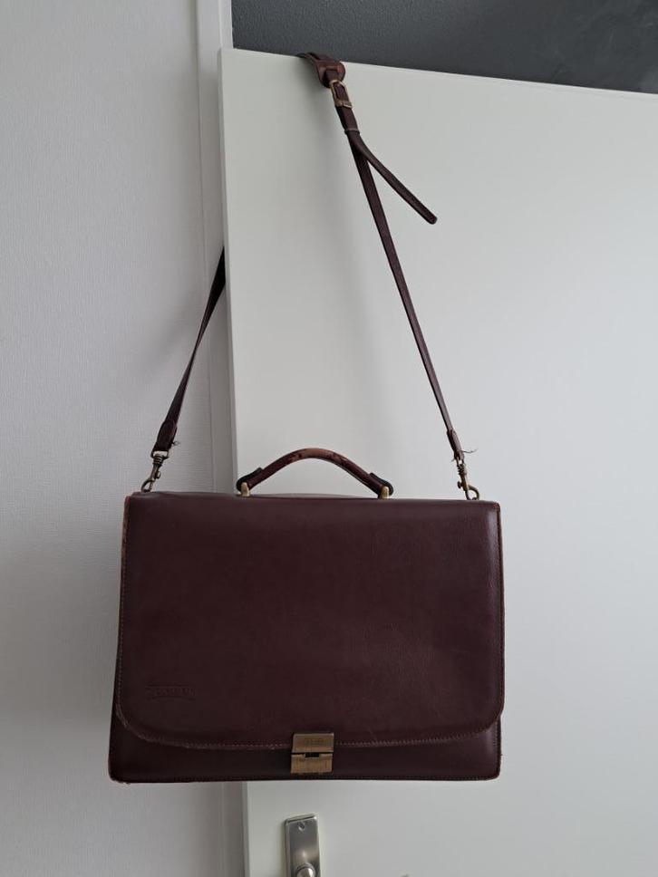 Retro schooltas volledig leer, Sieraden, Tassen en Uiterlijk, Tassen | Schooltassen, Gebruikt, Aktetas of Boekentas, 30 tot 40 cm