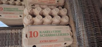 Nieuwe eierdozen te koop beschikbaar voor biedingen