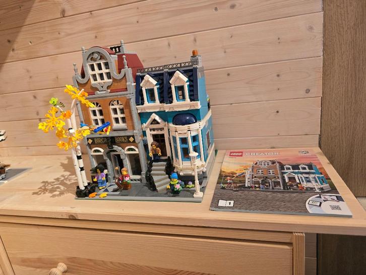 LEGO Modular - 10270 - Bookshop, Kinderen en Baby's, Speelgoed | Duplo en Lego, Nieuw, Lego, Complete set, Ophalen