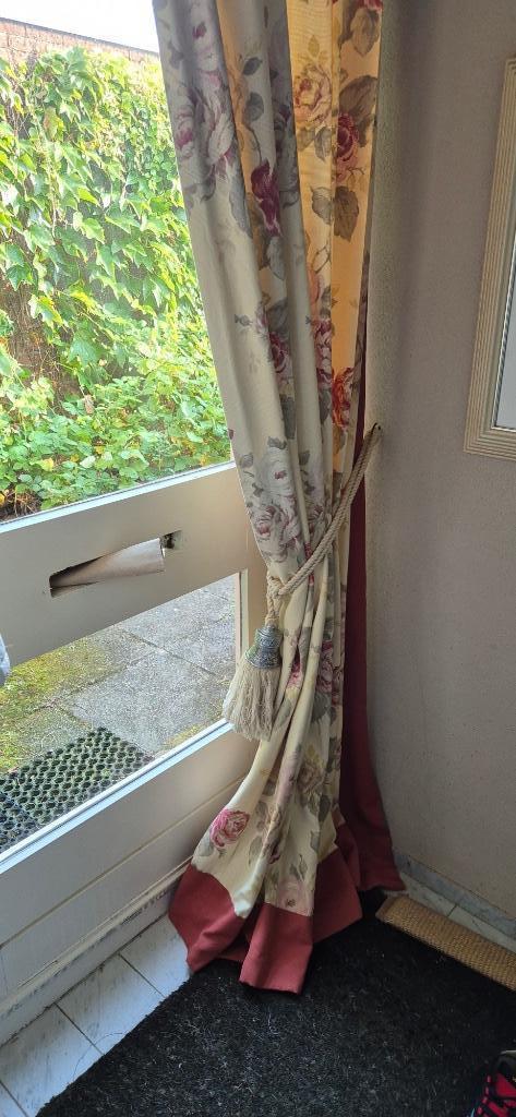 gordijnen engels soort gobelin flower randen 230 150, Huis en Inrichting, Stoffering | Gordijnen en Lamellen, Zo goed als nieuw